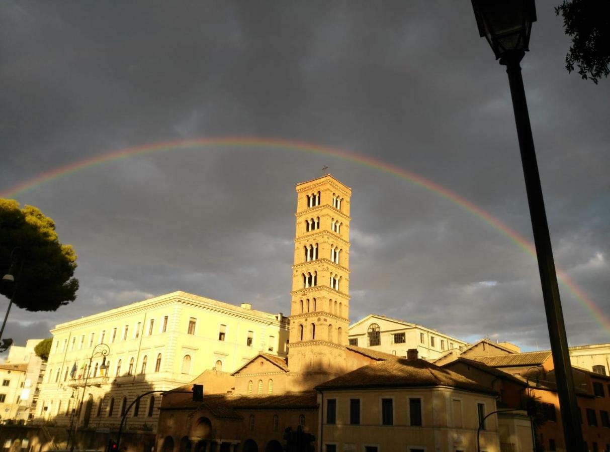 Foro Romano Luxury Suites Exterior foto